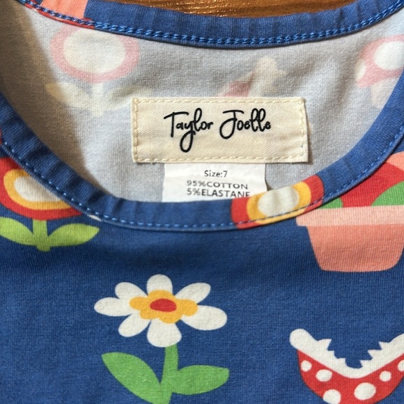 Taylor Joelle Mario inspired Casual Sundress with Puff Cap Sleeves size 7. - Picture 6 of 6